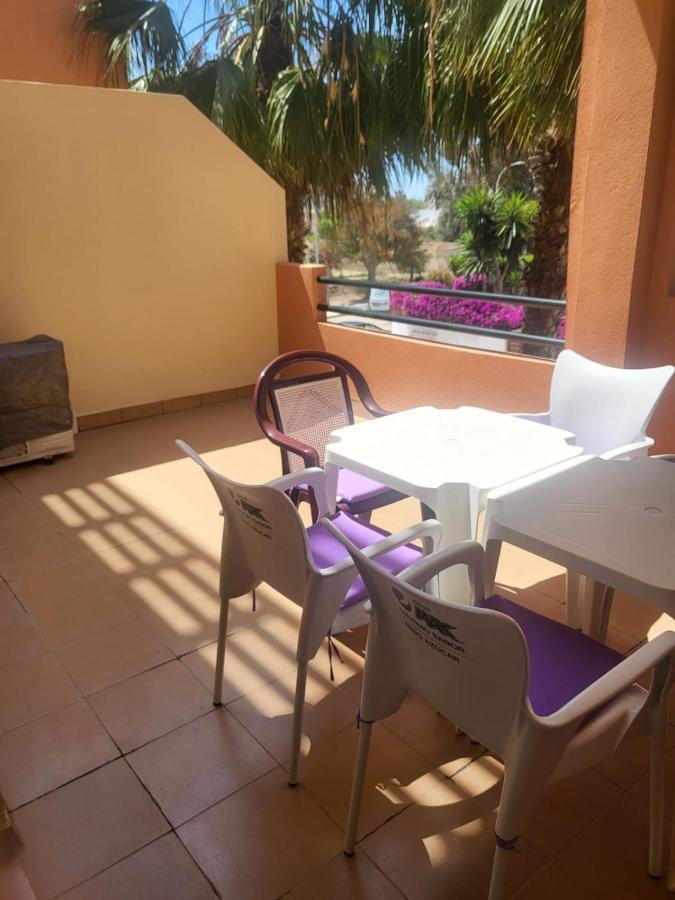 Apartamento Coqueto Con Terraza Y Cerca De La Piscina Comunitaria Y De La Playa! Apartment Playas de Vera Exterior photo